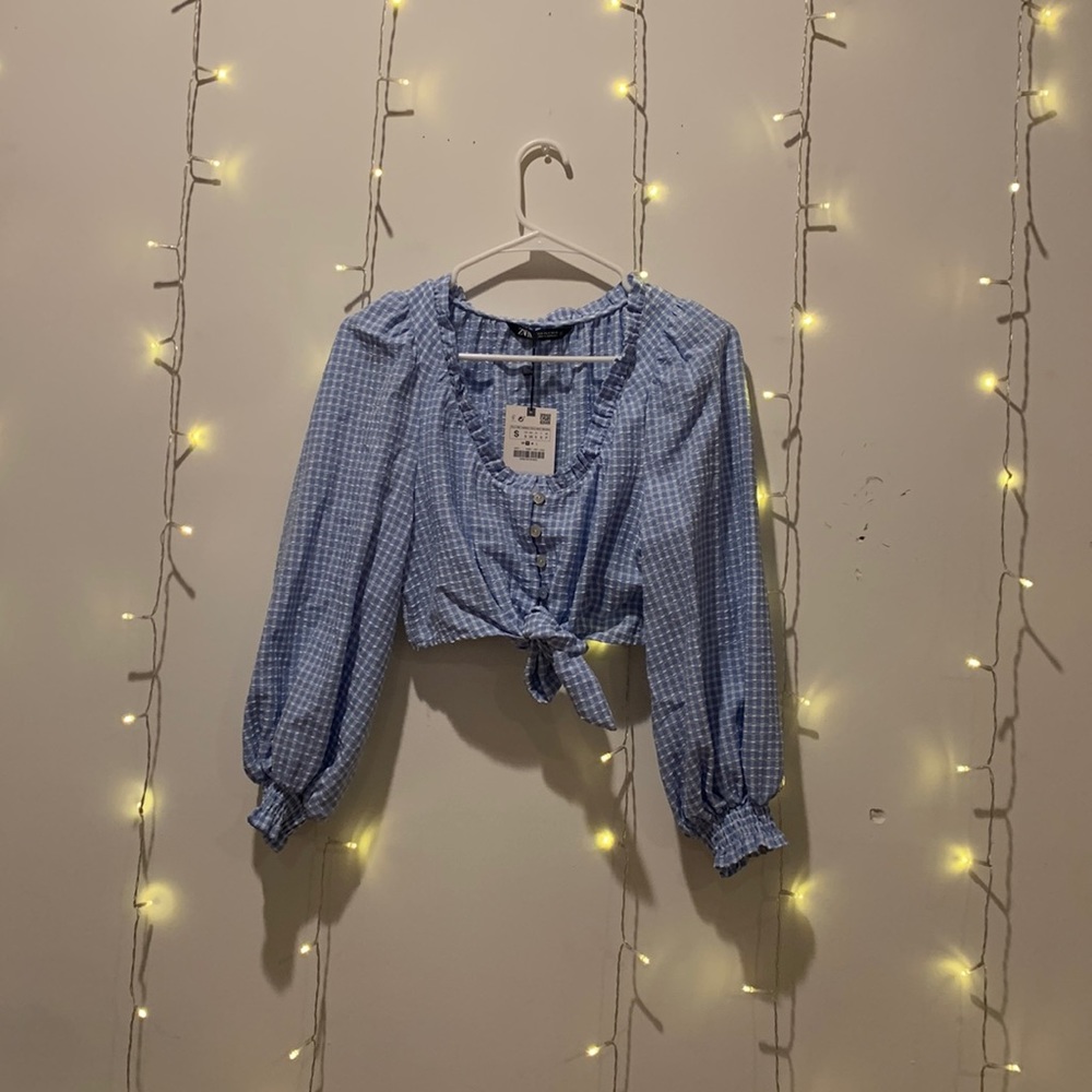 NWT Zara long sleeve blue & white crop blouse